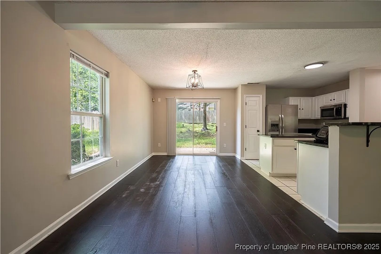 Durham House: 421 Feldspar Way