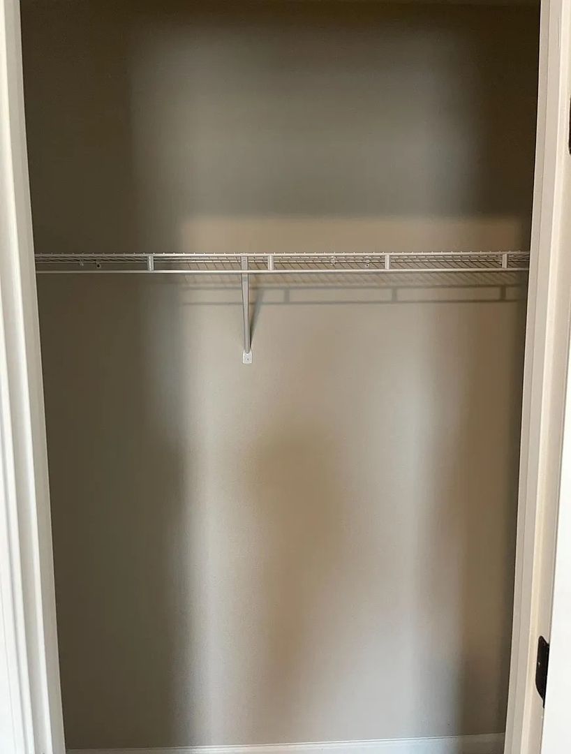 Hampton House: 10644 Stovall Pl