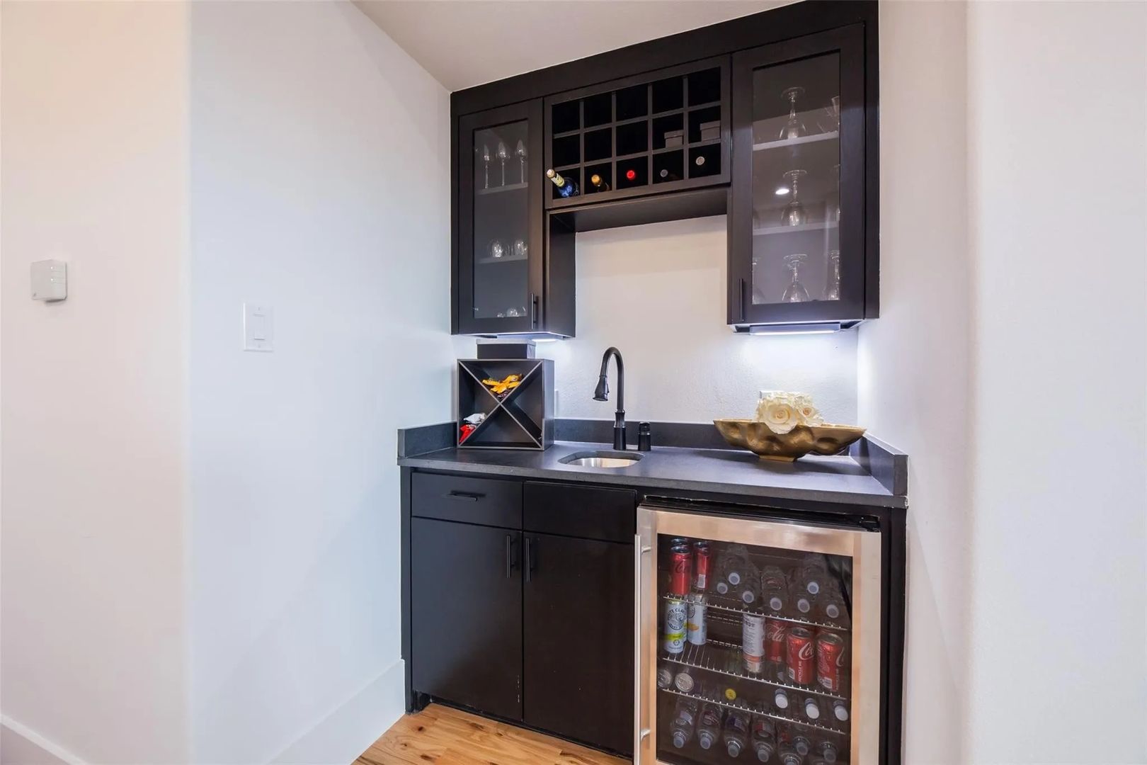 Dallas House: 508 Avenue L