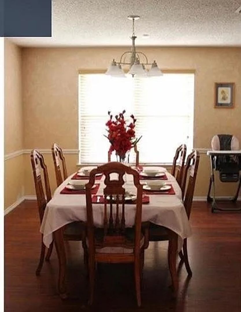 Arlington House: 6405 High Country Trl