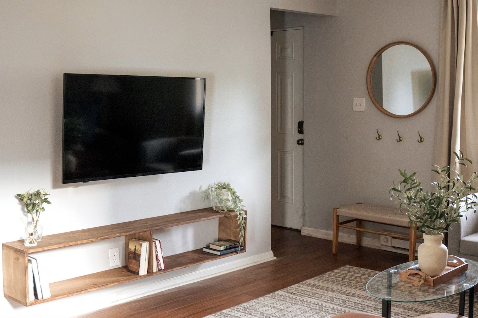 Durham House: 719 Liberty St