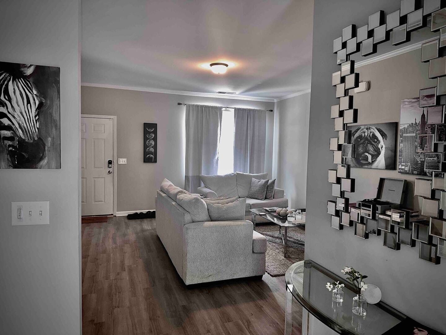 Atlanta House: 2822 Laurel Ridge Cir