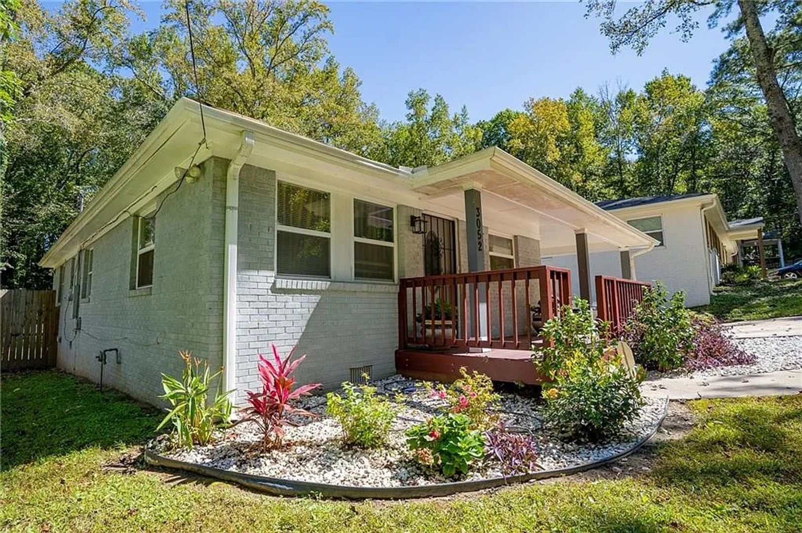 Atlanta House: 3052 Browns Mill Rd SE