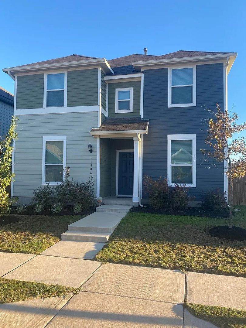 Austin House: 11806 Clayton Creek Ave