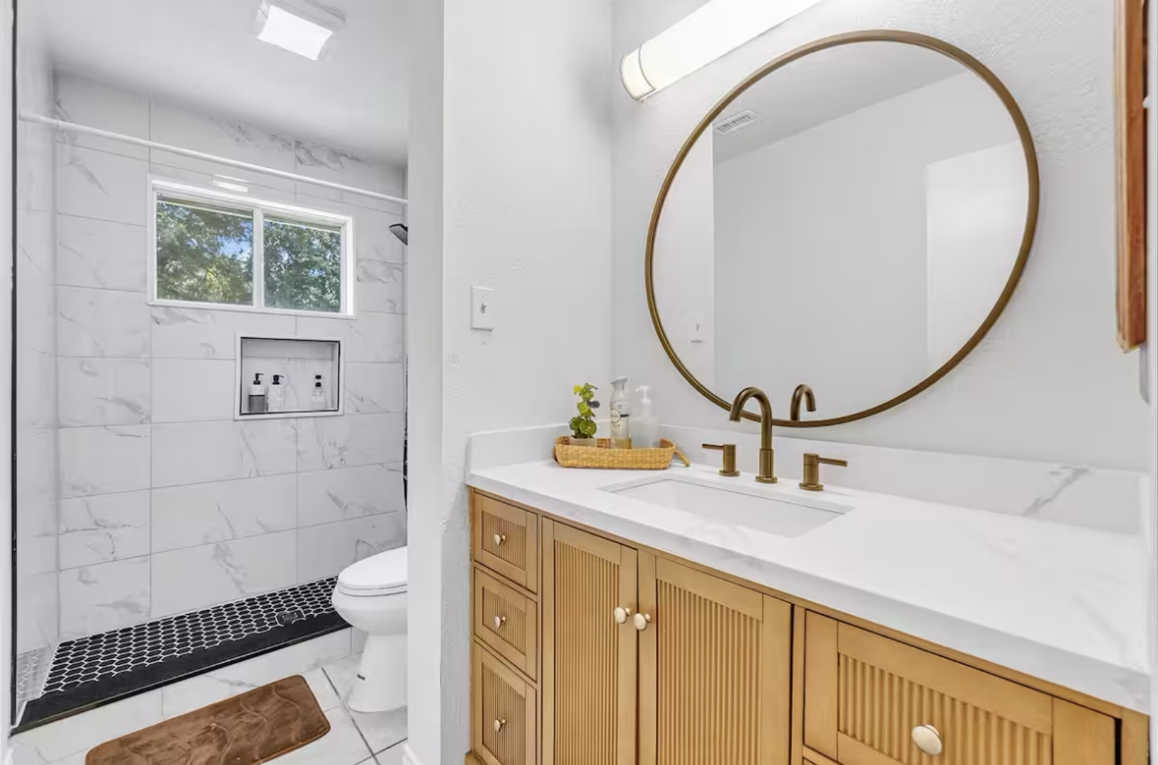 San Antonio House: 9606 Wildwood Ridge