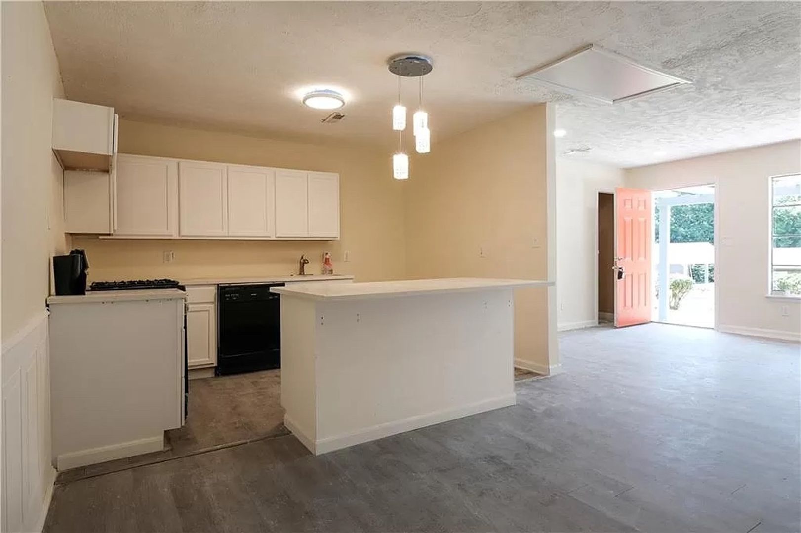 Atlanta House: 85 Delmoor Dr NW