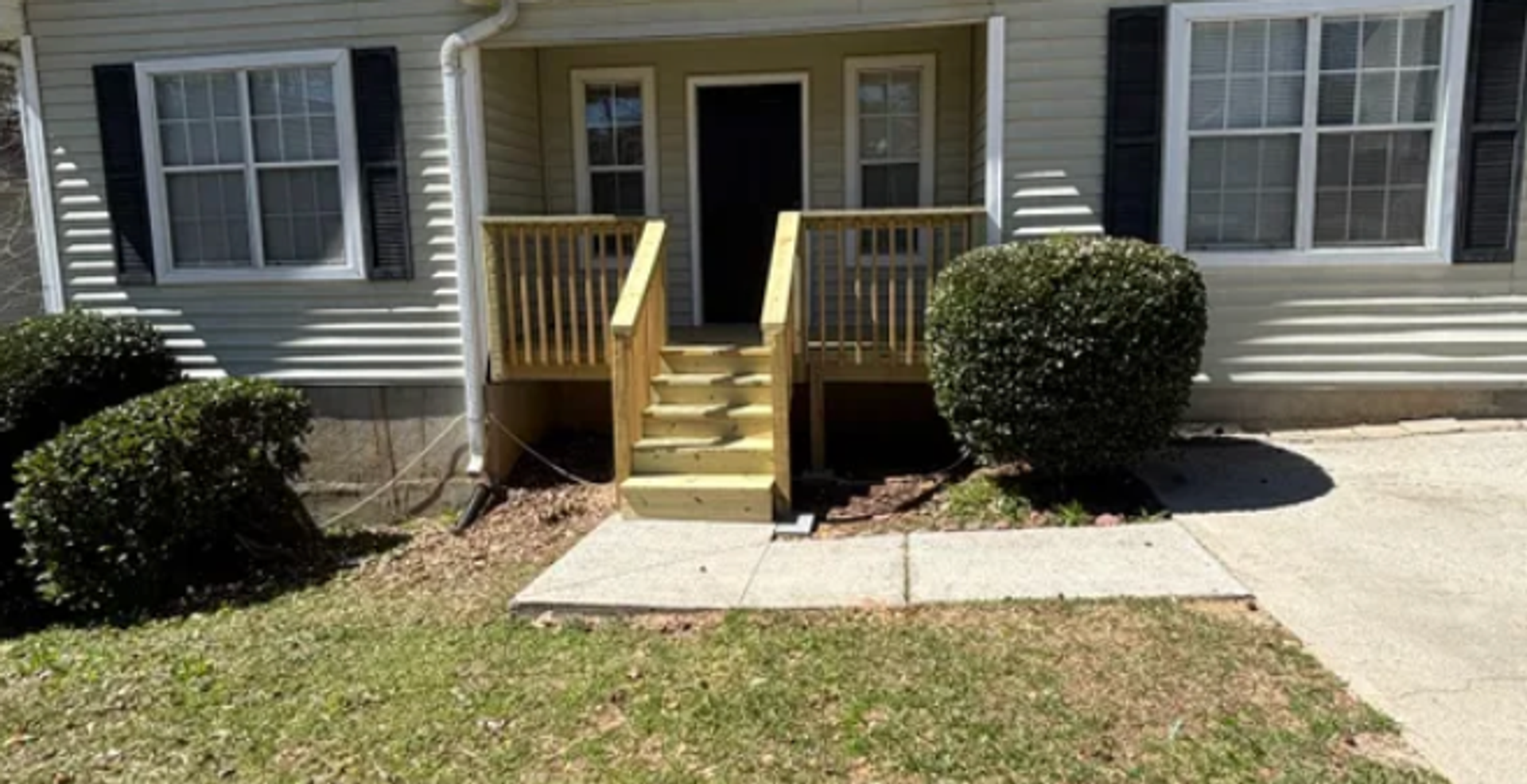Mabelton House: 5888 Brookside Dr SE