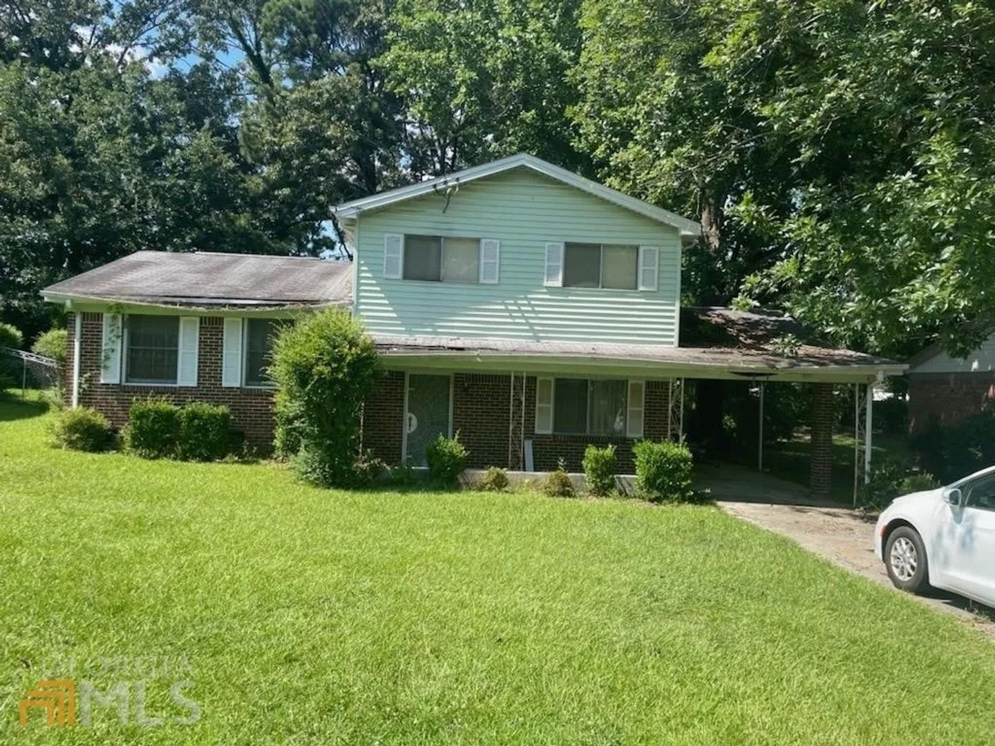 Atlanta House: 3931 Adamsville Dr SW