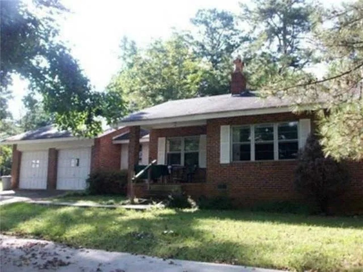 Villa Rica House: 14461 Veterans Memorial Highway