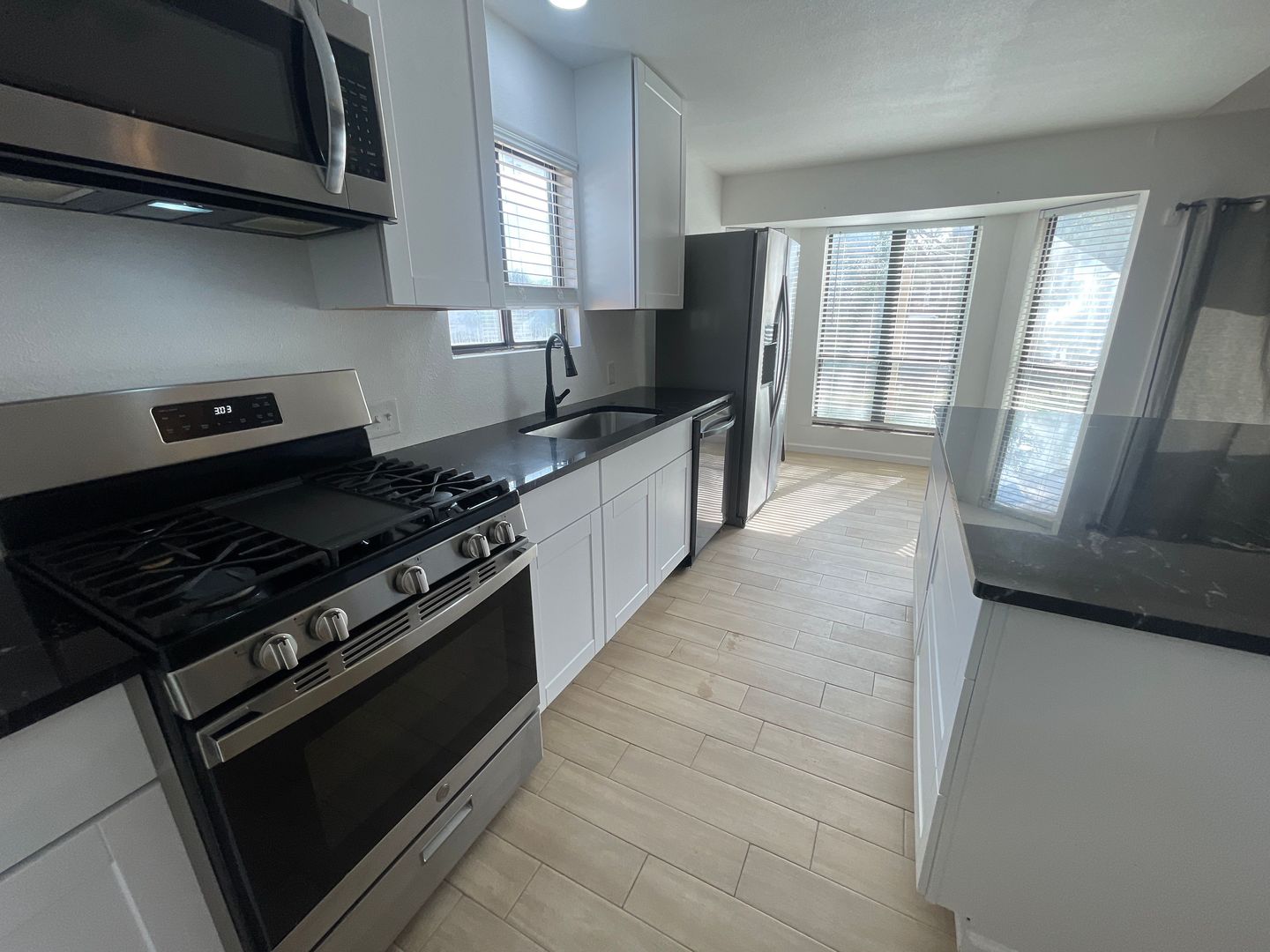 Austin House: 4509 Southwest Dr