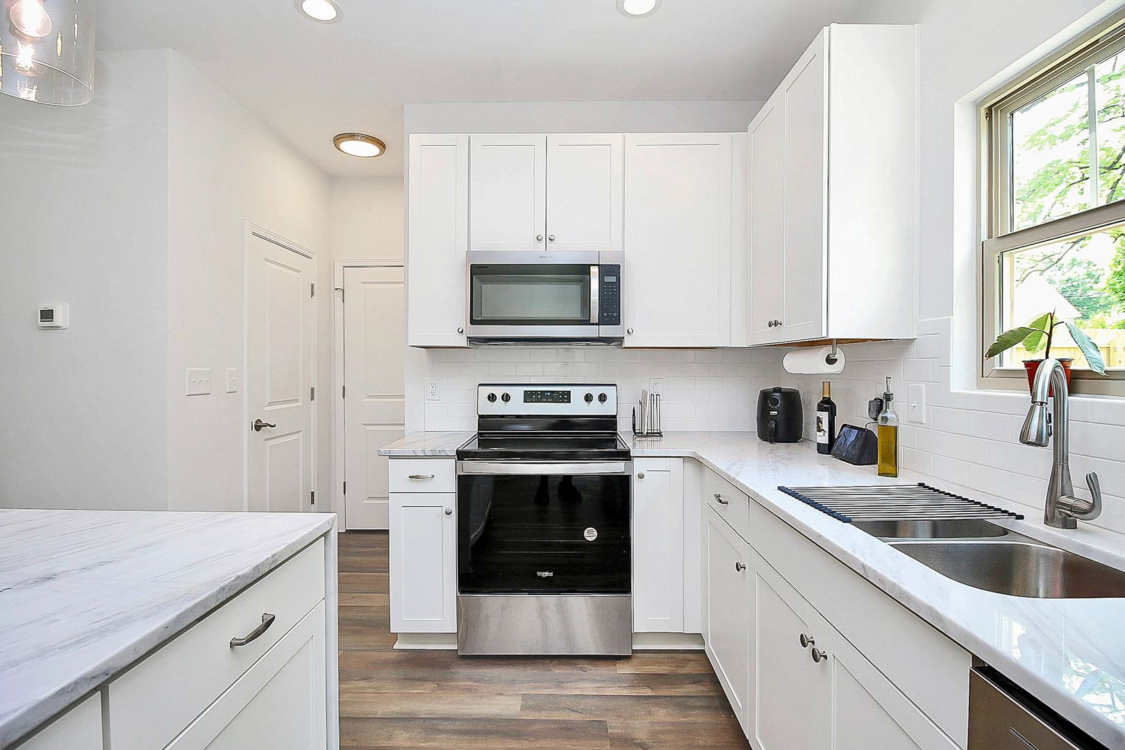 Charlotte House: 6030 Hunters Crossing Ln