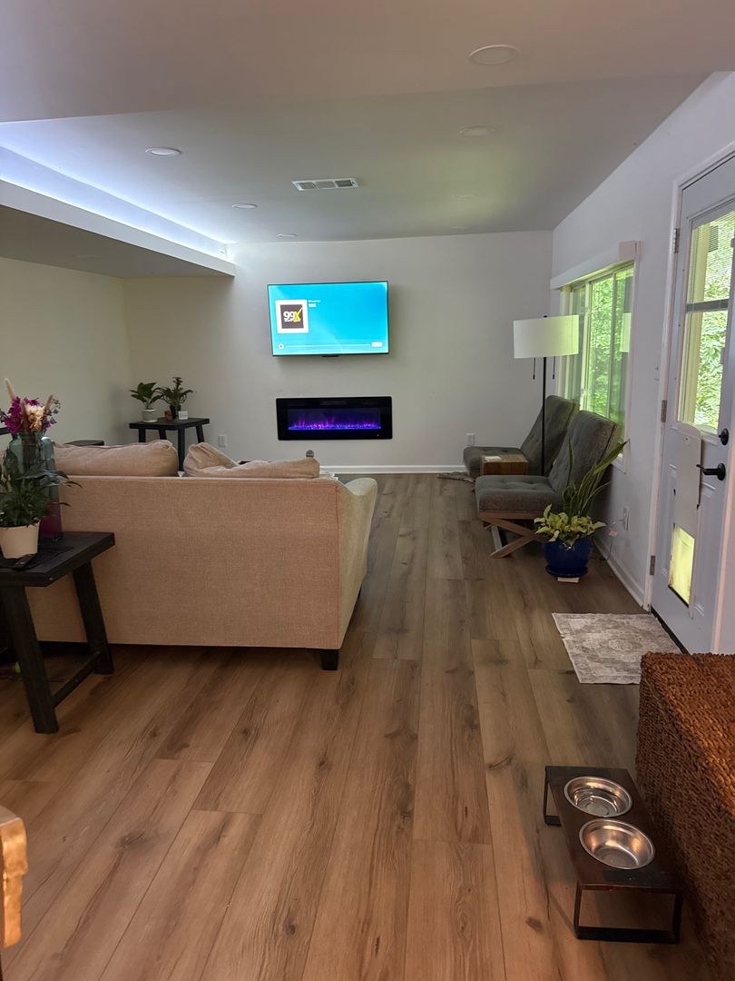 Marietta House: 2883 Wynfair Dr