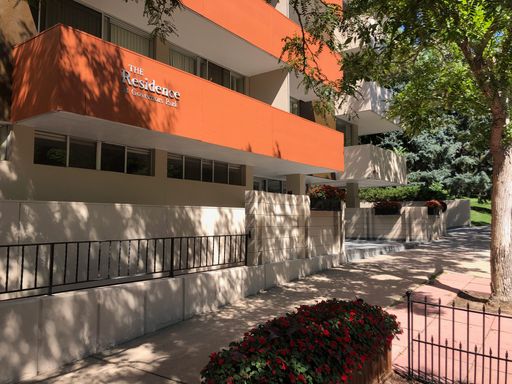 Capitol Hill Studio on Governors' Park with Balcony and Views – photo 1