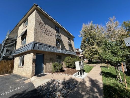 Fully Updated Pet Friendly Unit with Off Street Parking and AC – photo 1