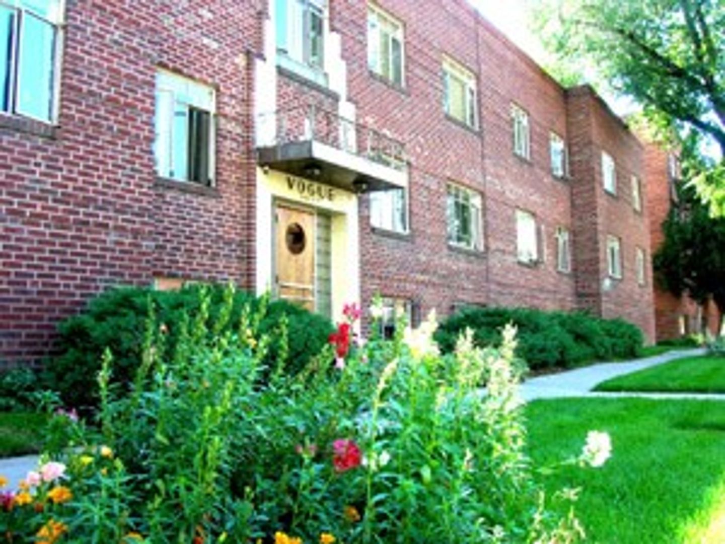 Denver Apartment: 940 E. 8th Avenue