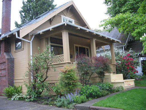 Beautiful 3 bedroom 1 bathroom NE Bungalow "Sabin area" - PROPERTY IS LEASED – photo 1