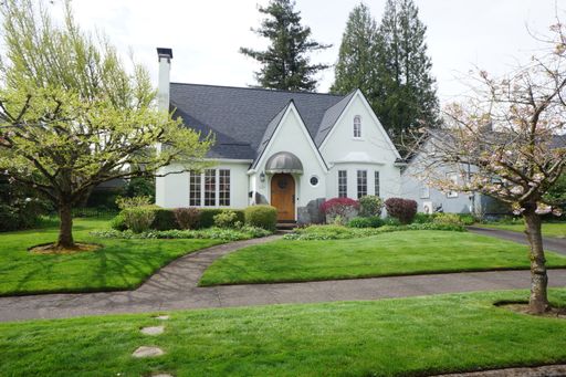 Fabulous Alameda/Beaumont 3 bedroom 1.5 bathroom house - PROPERTY IS LEASED – photo 1