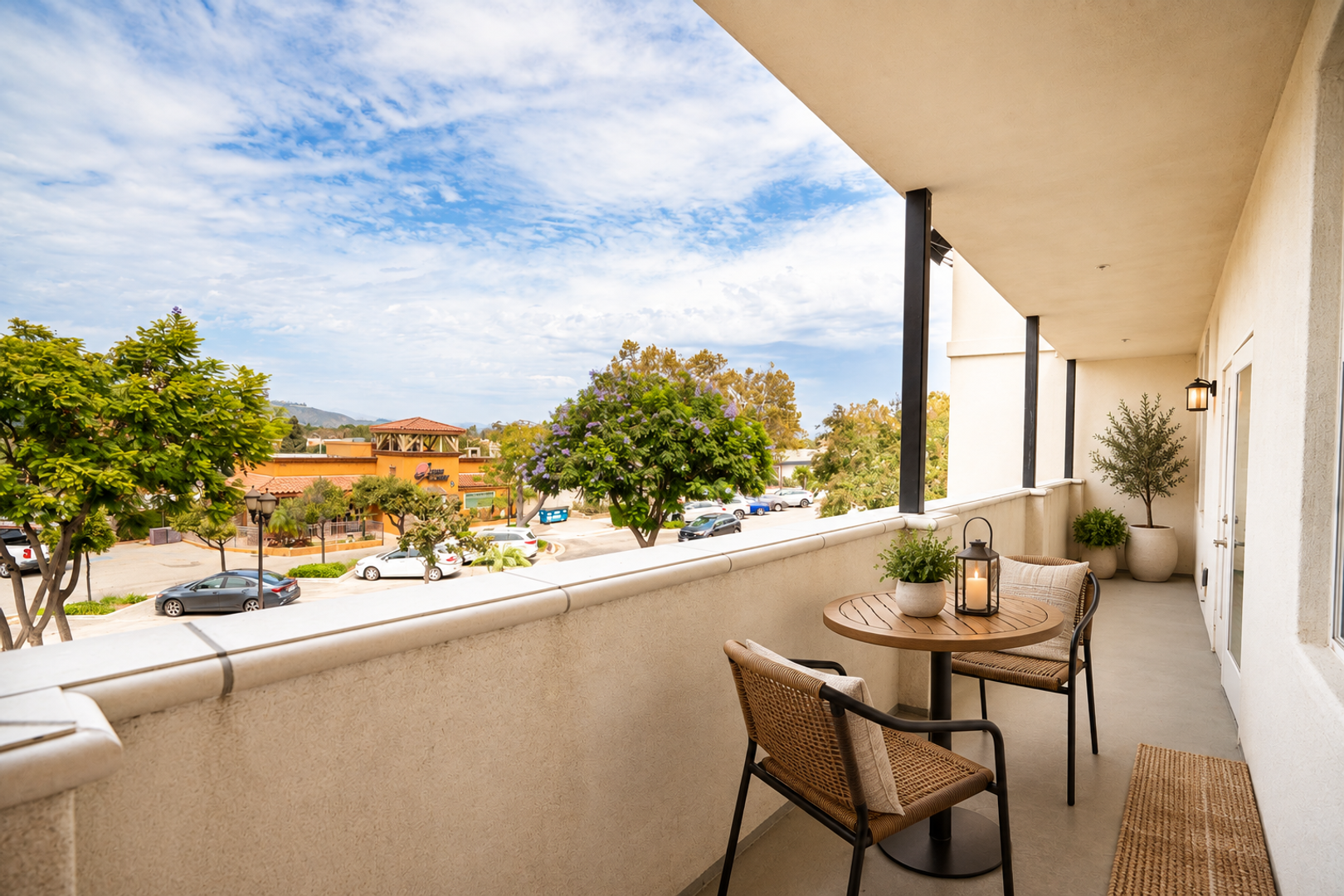 Camarillo Apartment: 2024 Ventura Blvd