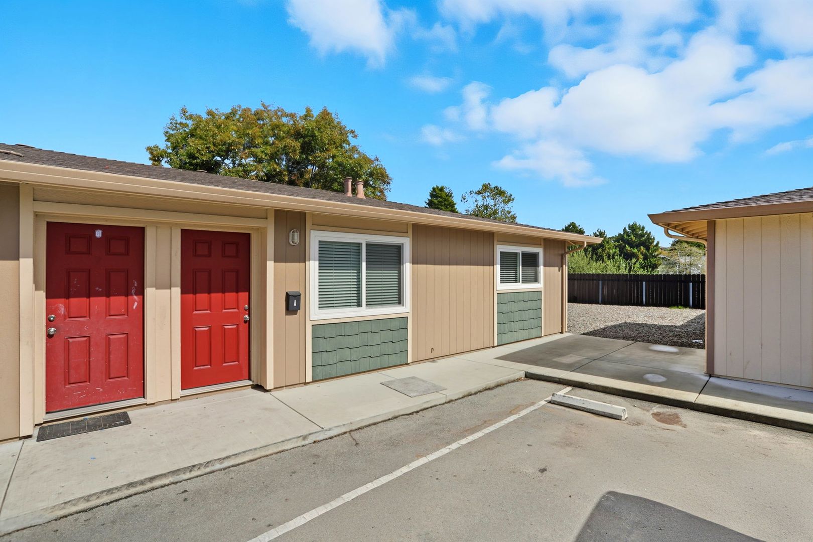 Clifford Ave. Unit - 12 Plex