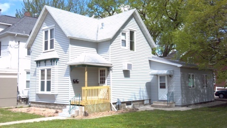 Austin Apartment: 1000 West Oakland Avenue