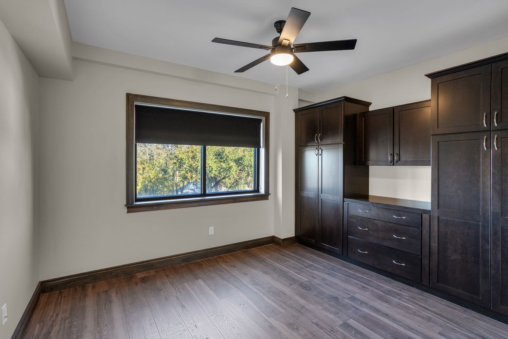 MONLL North Light Luxury Lofts 15 of 17