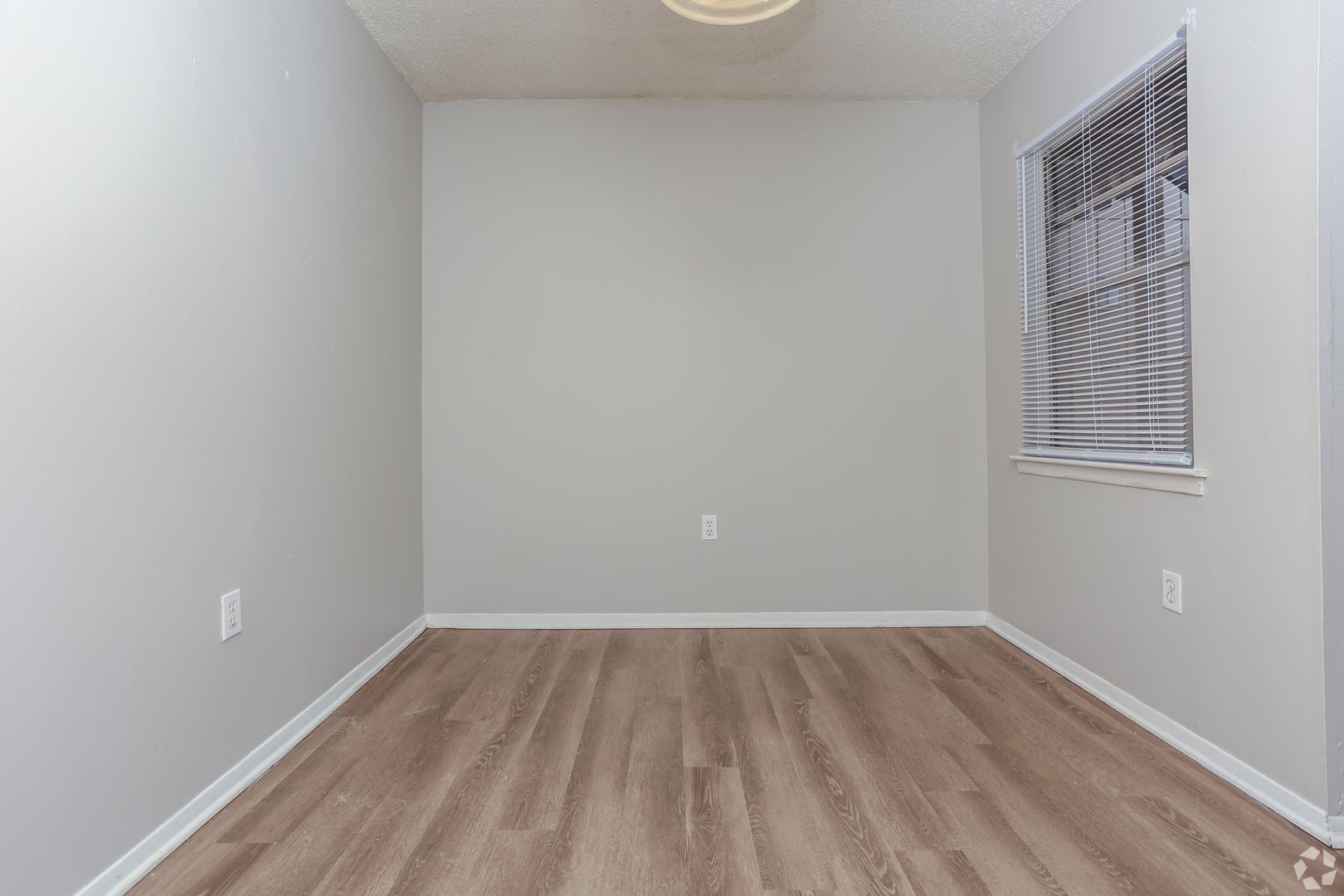 TXPHA Pinehurst Apartments 6 of 6