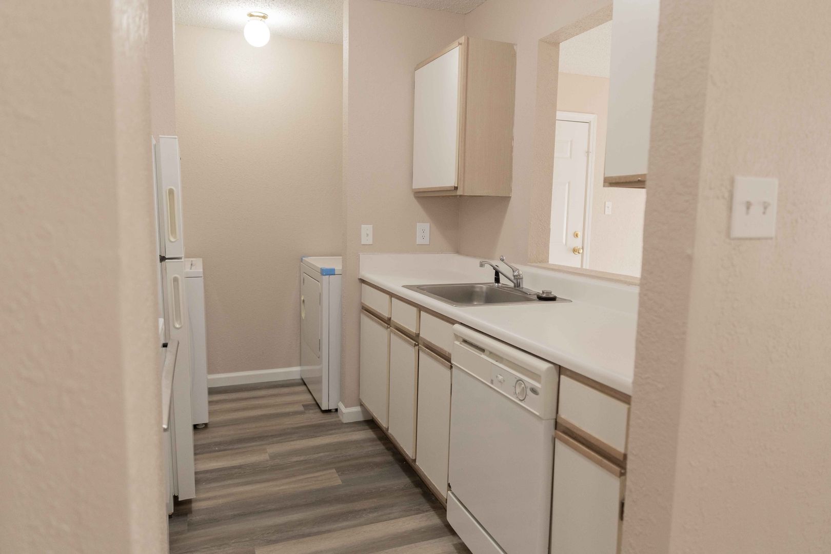 ARCHA Carriage House Apartments 7 of 12