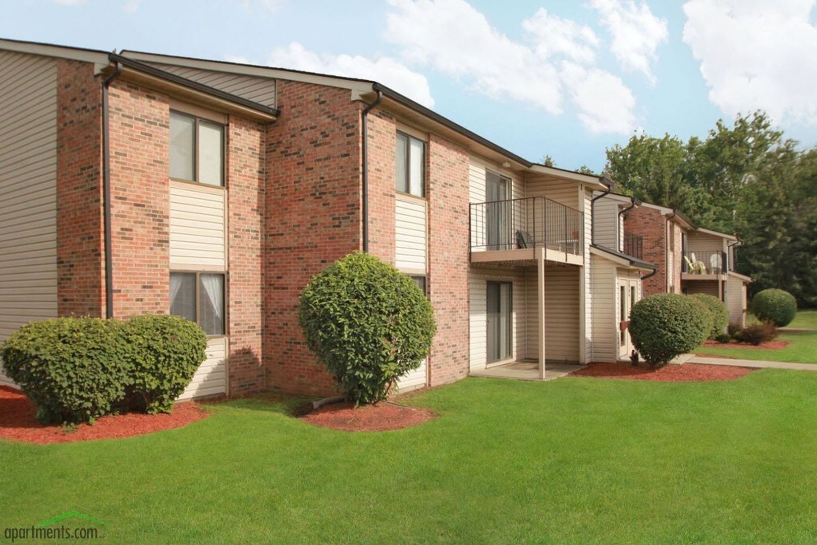 Indianapolis Apartment: 545 English Village Dr