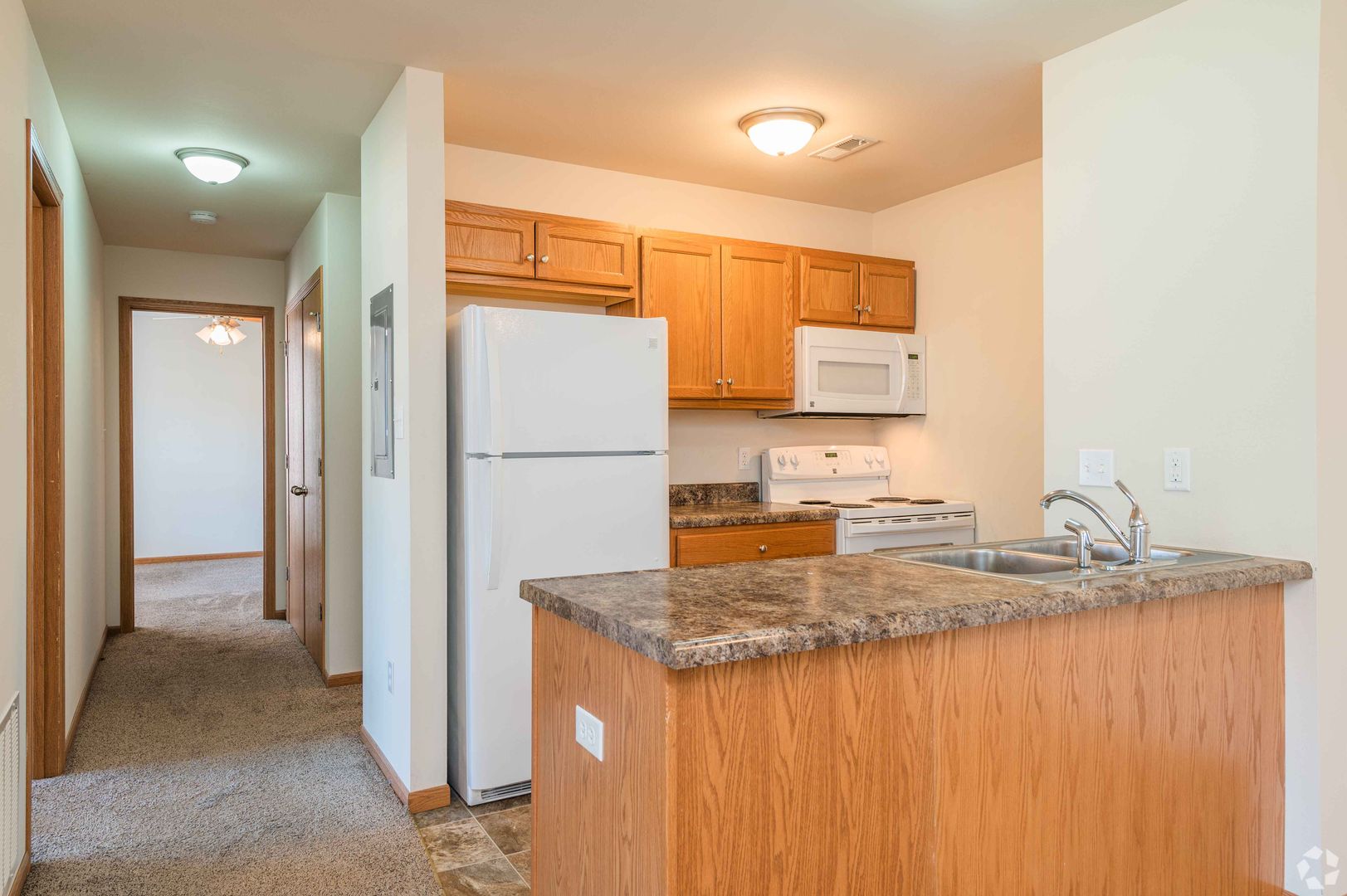 MOBLH Brenlee Haven Apartments 8 of 12
