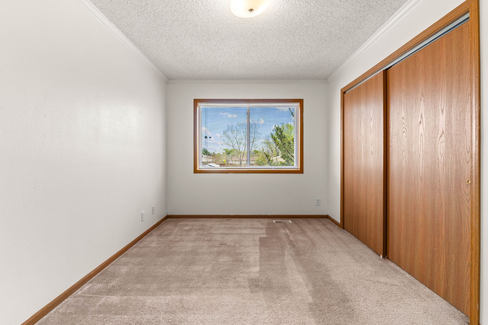 Sterling Apartment: 1503 Filmore St