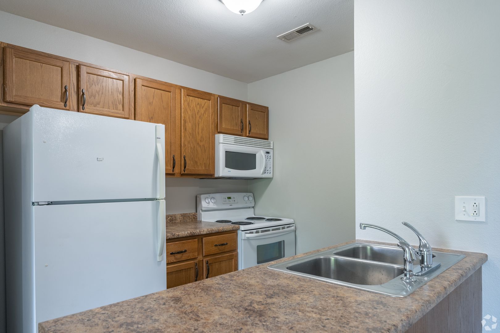 MOARG Arbor Ridge Apartments 9 of 12