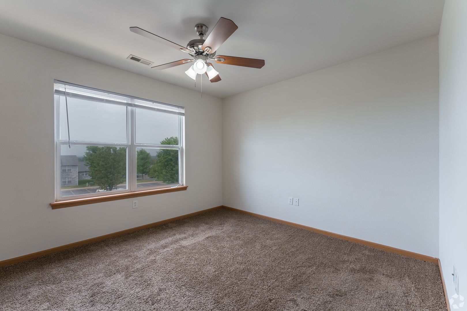 MOARG Arbor Ridge Apartments 12 of 12