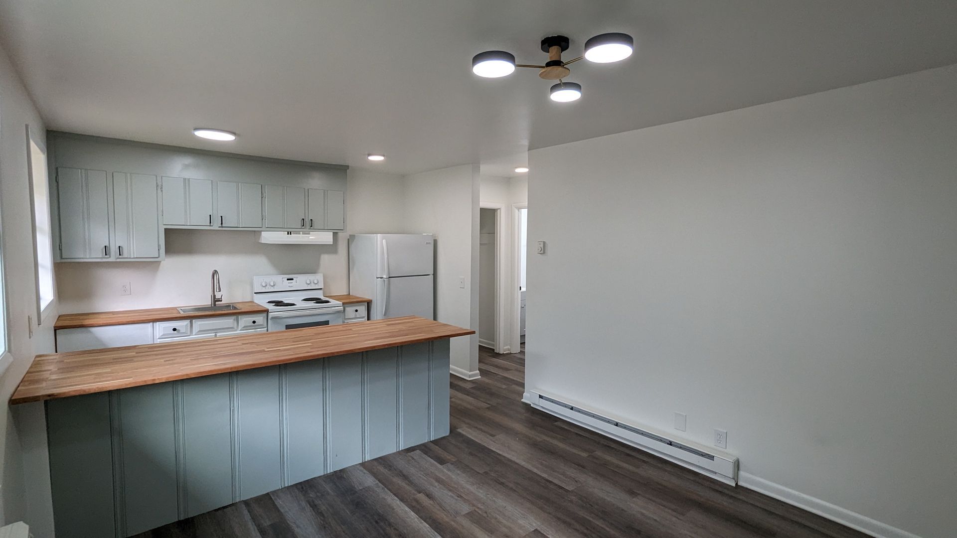 Nashville Apartment: 617 40th Ave N