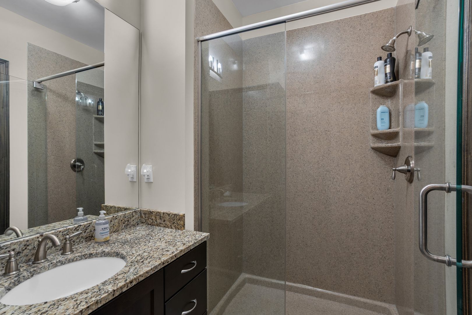 MONLL North Light Luxury Lofts 22 of 24