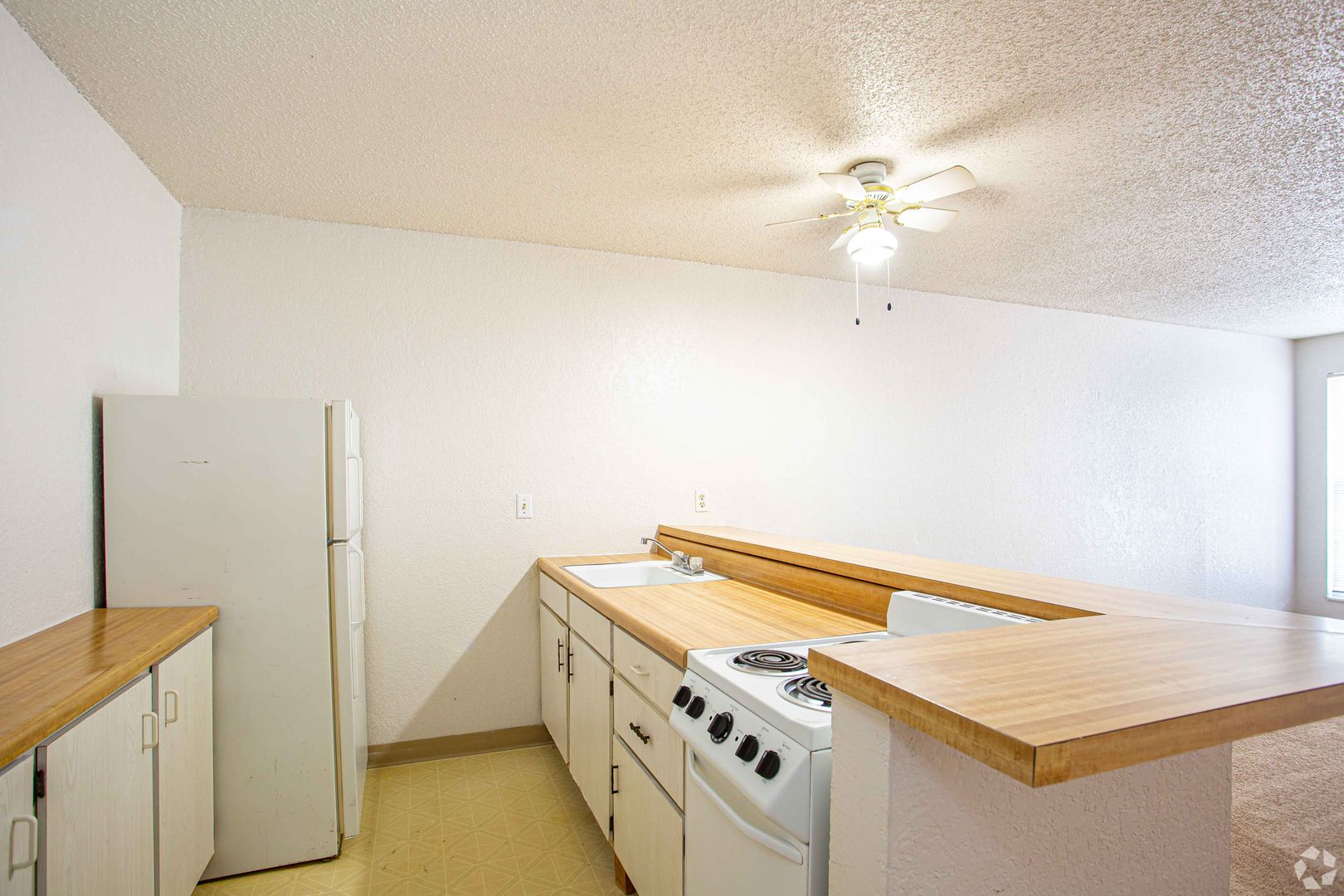 MOUNC Unicorn Apartments 11 of 12