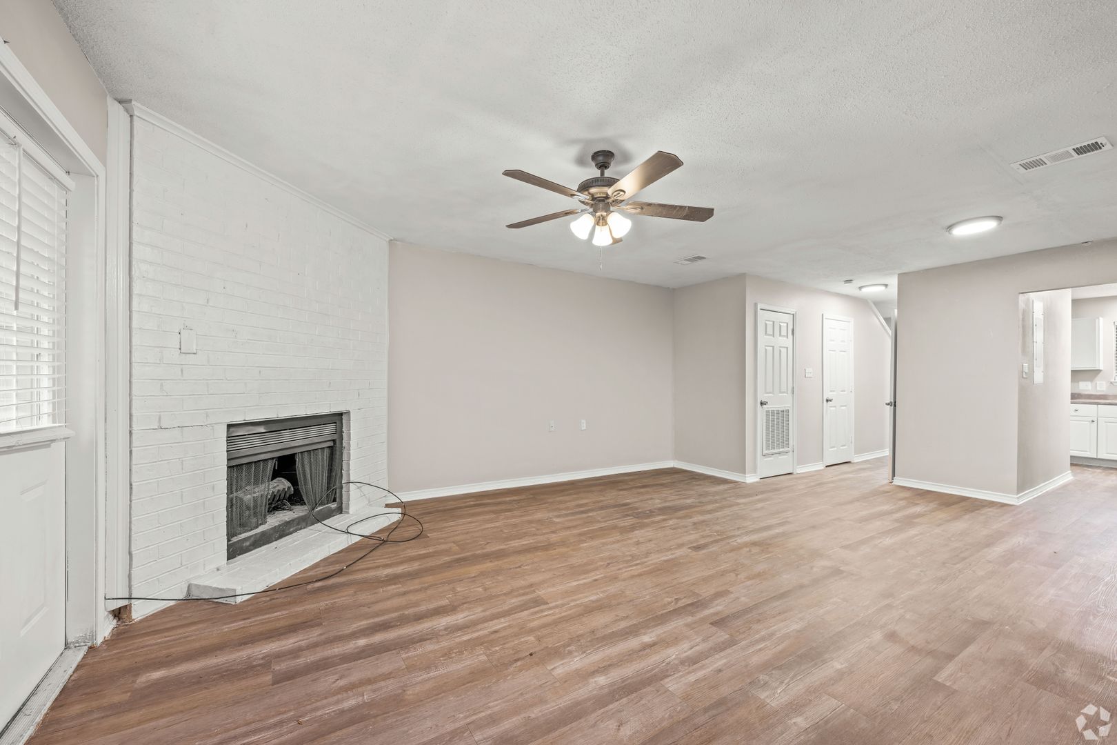 Monroe Apartment: 323 Woodale Drive