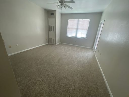 1 Bedroom Apartment – 8625 Winkler Dr, Houston, TX 77017