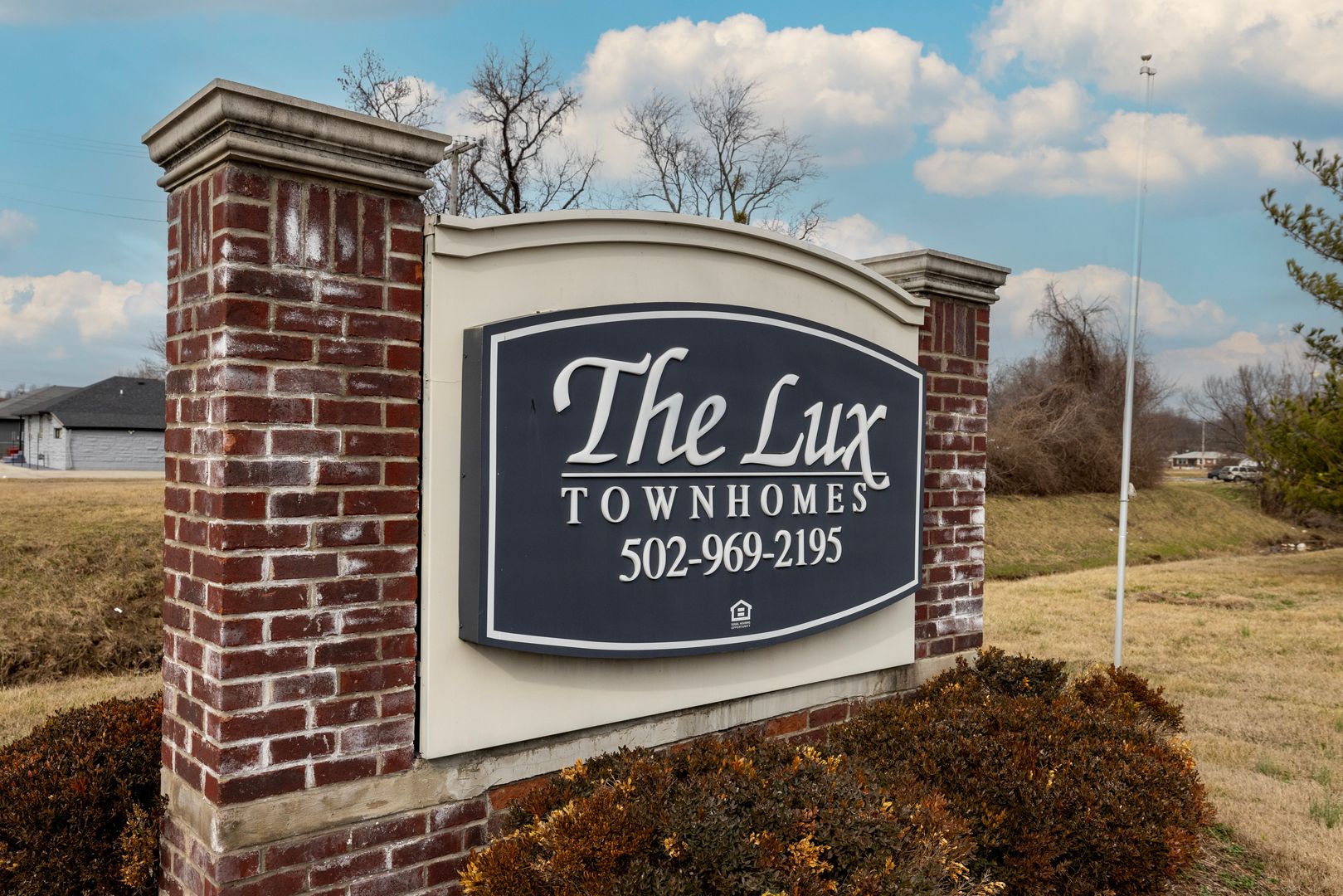 Louisville Townhome: 2901 Lakeheath Dr