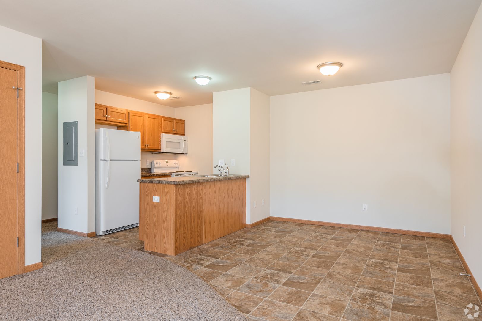 MOBLH Brenlee Haven Apartments 7 of 12