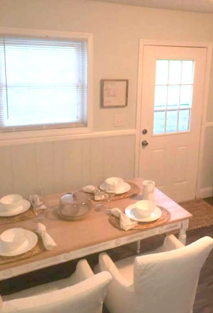 Lexington Apartment: 154 Hill Everhart Rd