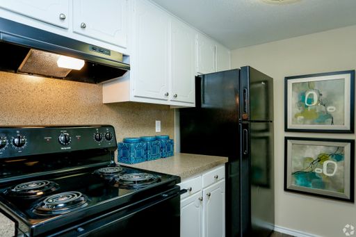 The Beech - One Bedroom Apartment Home – photo 1