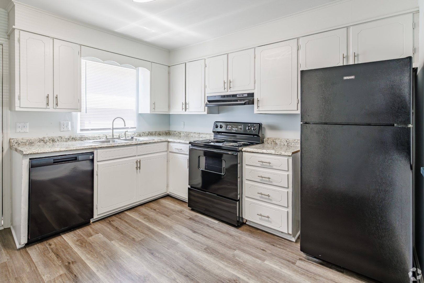 Thomasville Apartment: 1311 Blair St