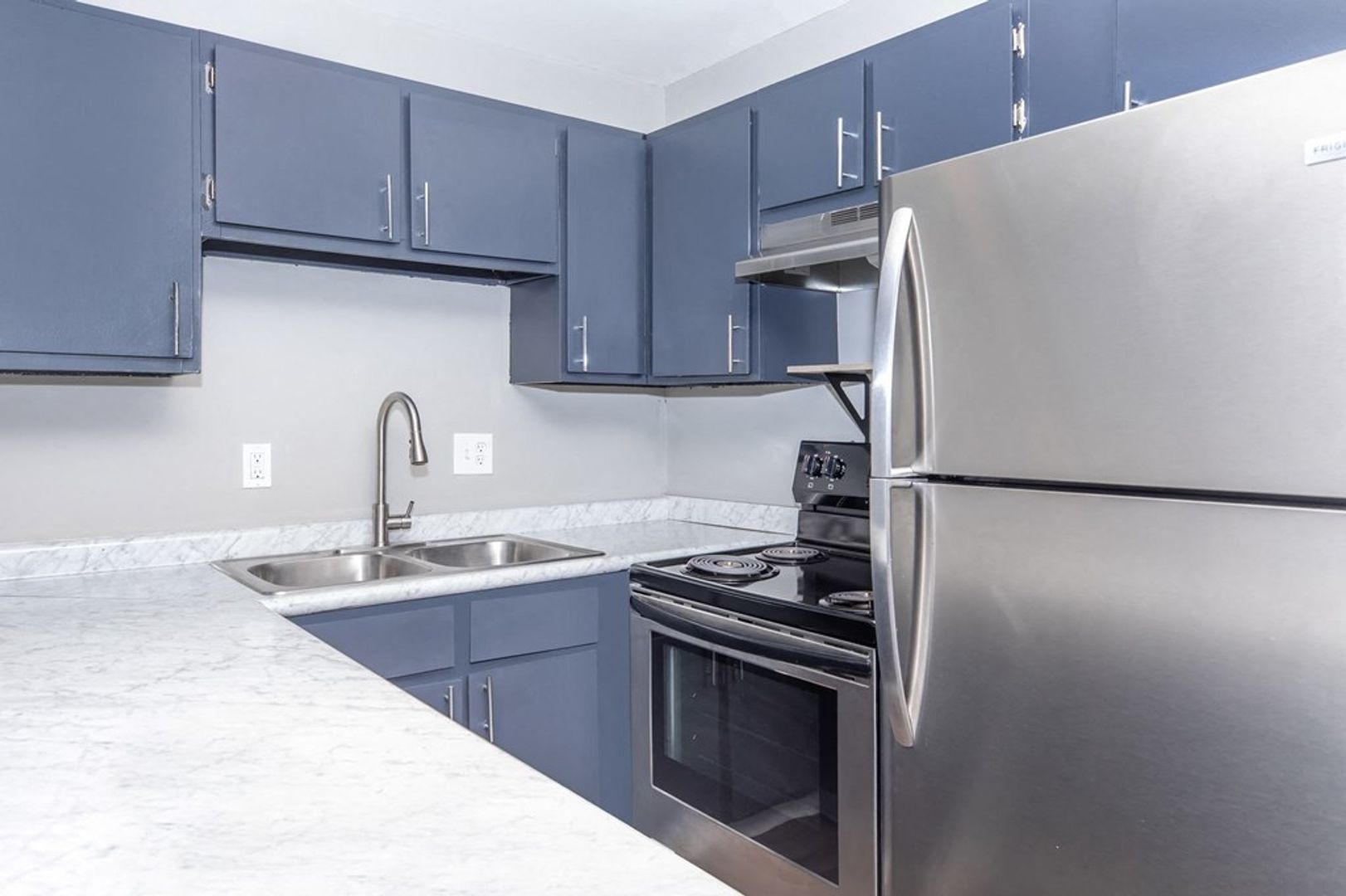 Evansville Apartment: 6907 Sweet Gum Ct