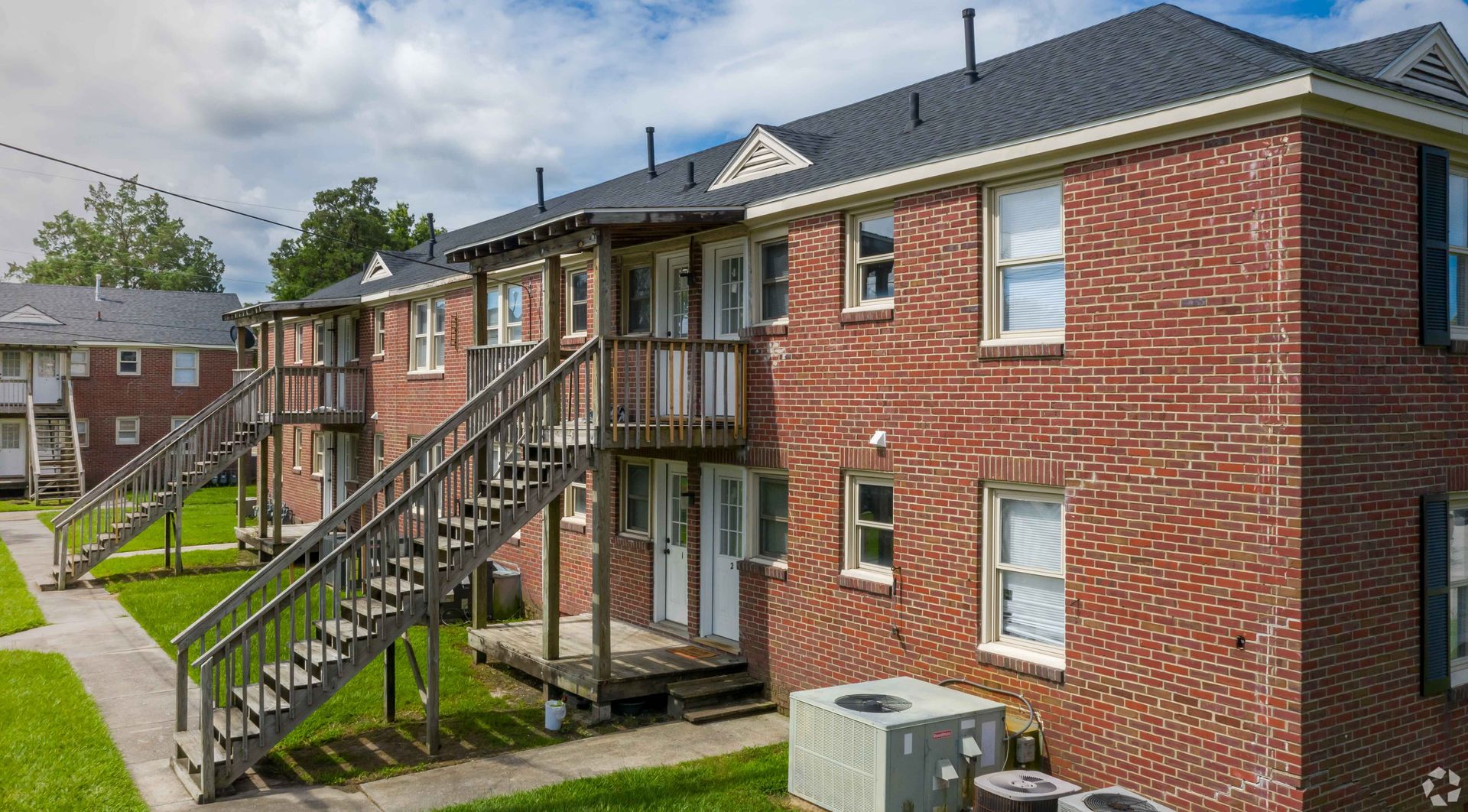 NCBFL Bearfoot Landing Apartments 4 of 8
