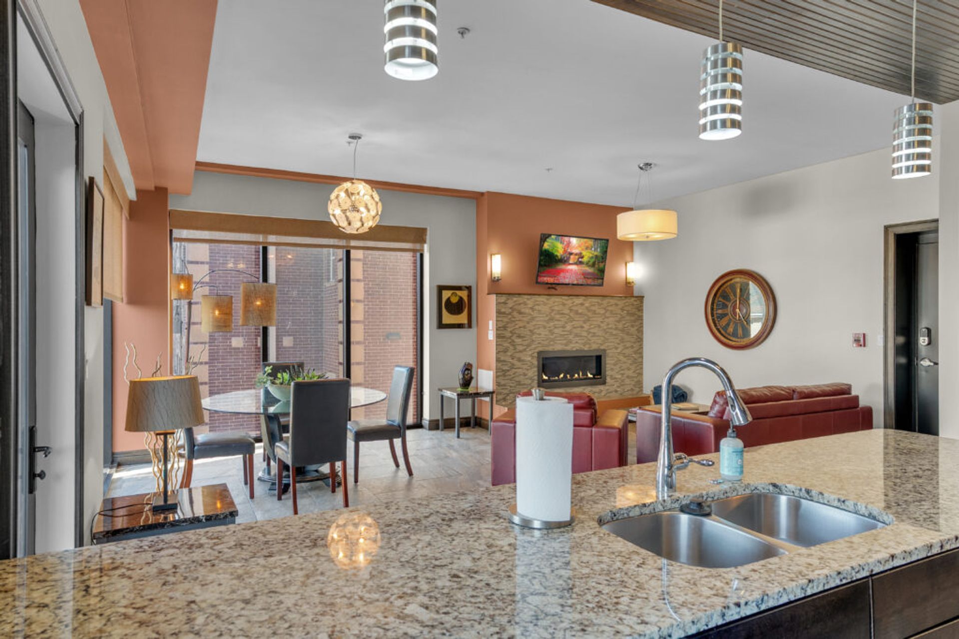 MONLL North Light Luxury Lofts 5 of 12