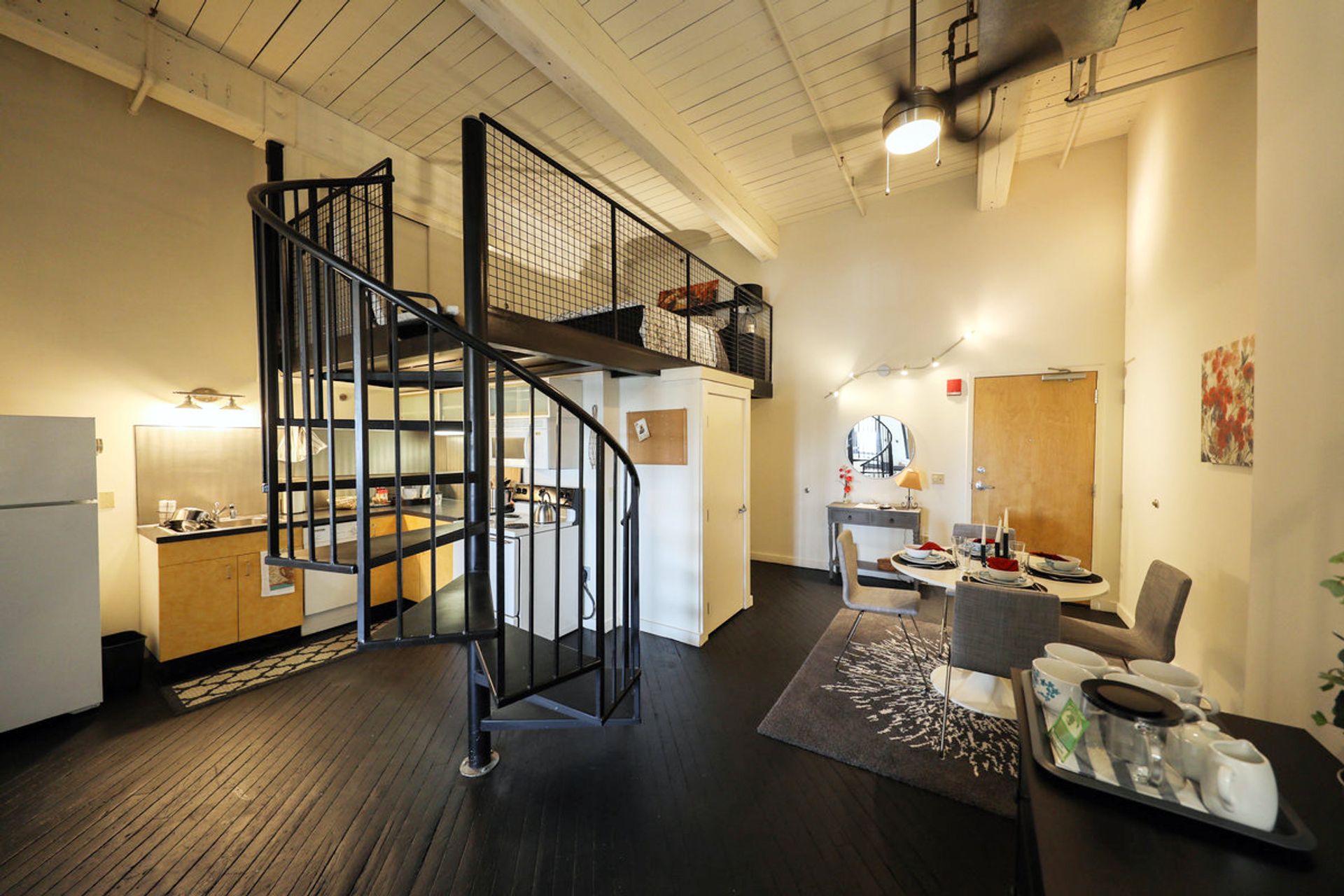KYLOB Lofts of Broadway 4 of 12