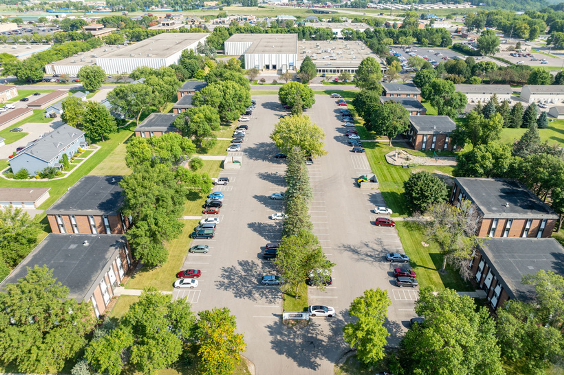 MNCCT Colony Court Apartments 6 of 12