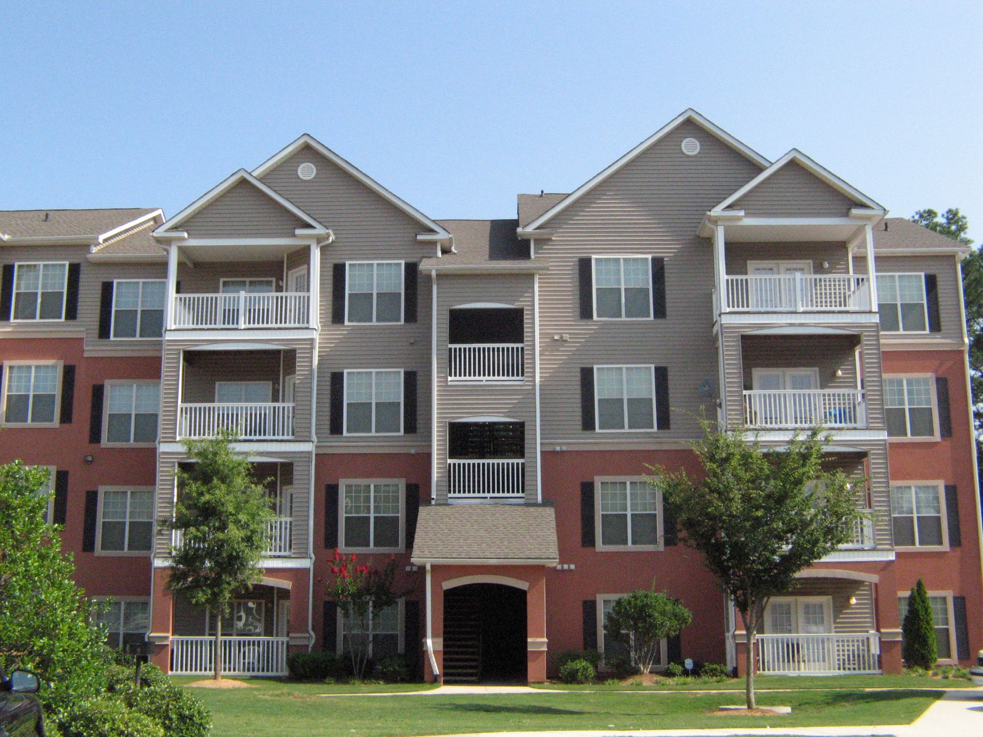GARPH Regal Park Apartments 2 of 12