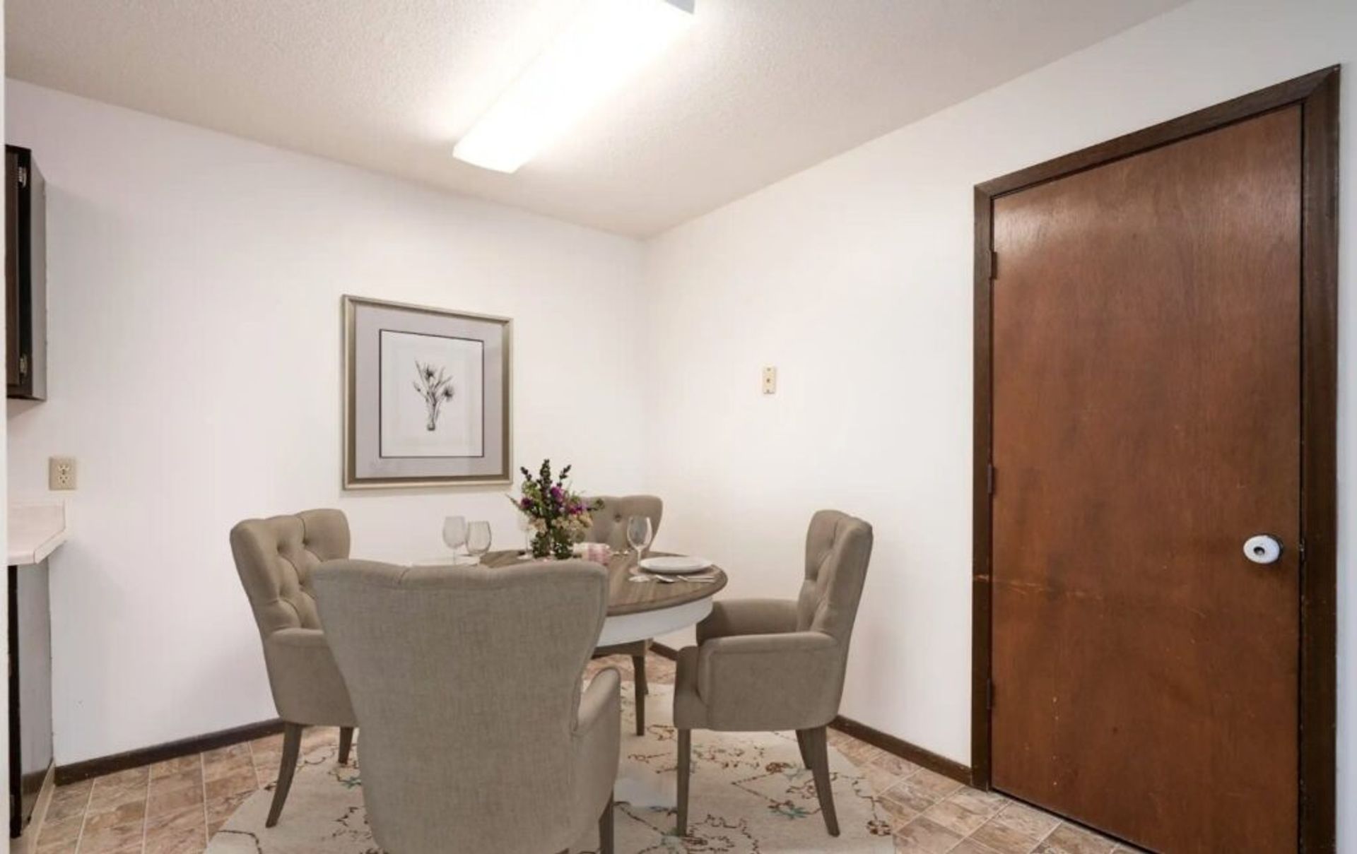 MNCCT Colony Court Apartments 10 of 12