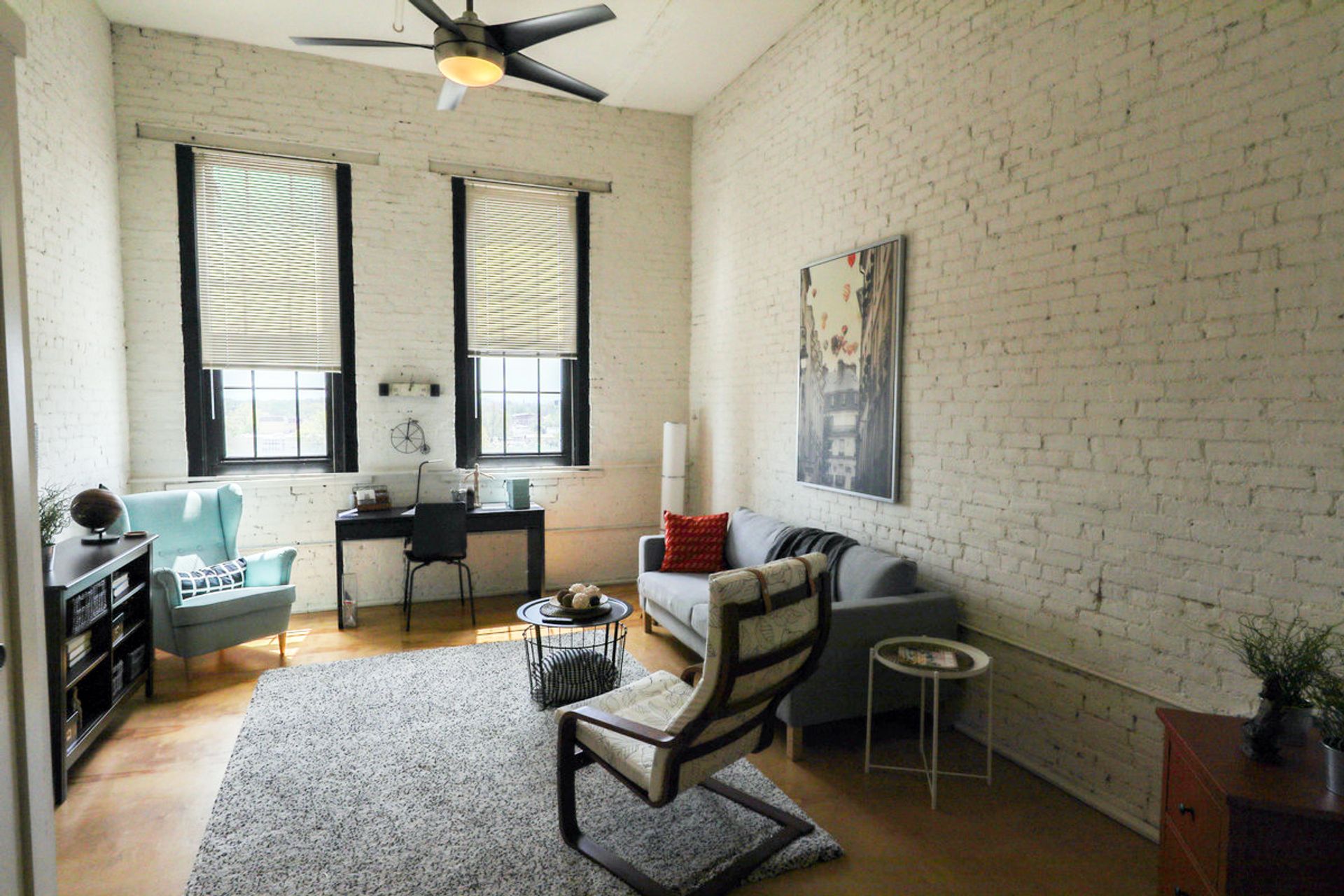 KYLOB Lofts of Broadway 9 of 12